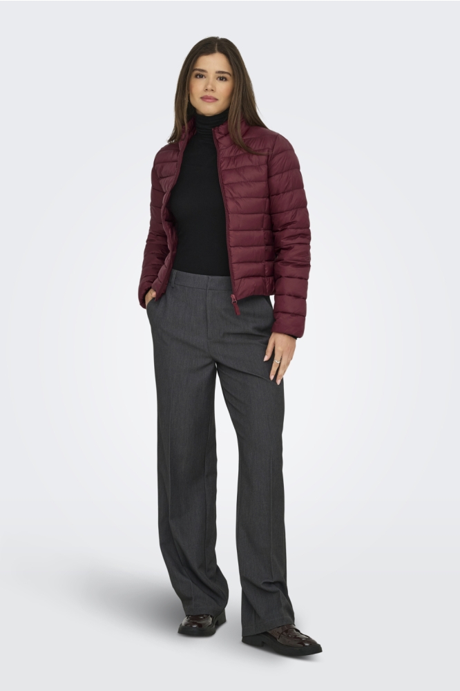 ONLTAHIA LW QUILTED JACKET OTW NOOS 15351967 CABERNET